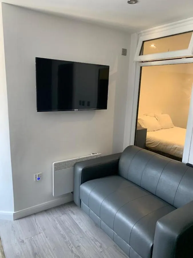 Apartment Budget Hotl Aparts Bradford