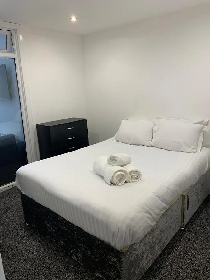 Apartment Budget Hotl Aparts Bradford